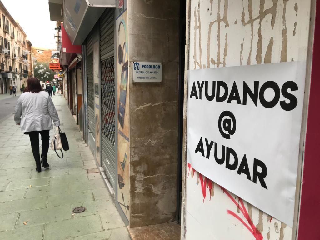 Palma amanece llena de pancartas con mensaje solidario