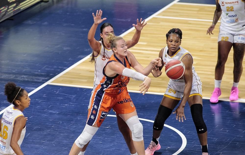 Clarinos Ciudad de La Laguna - Valencia Basket