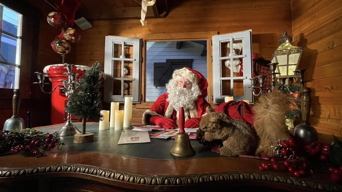 Papa Noel en su casa de Inari.