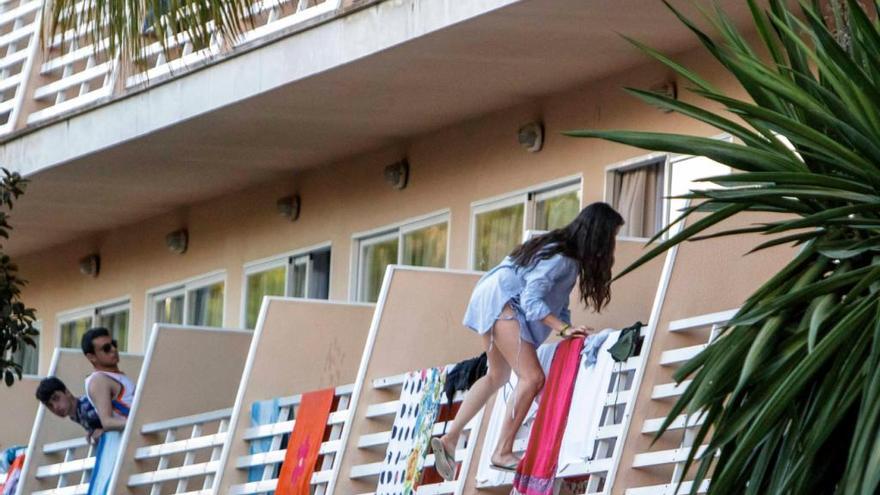 Das hätte tödlich enden können: Balconing an der Playa de Palma.