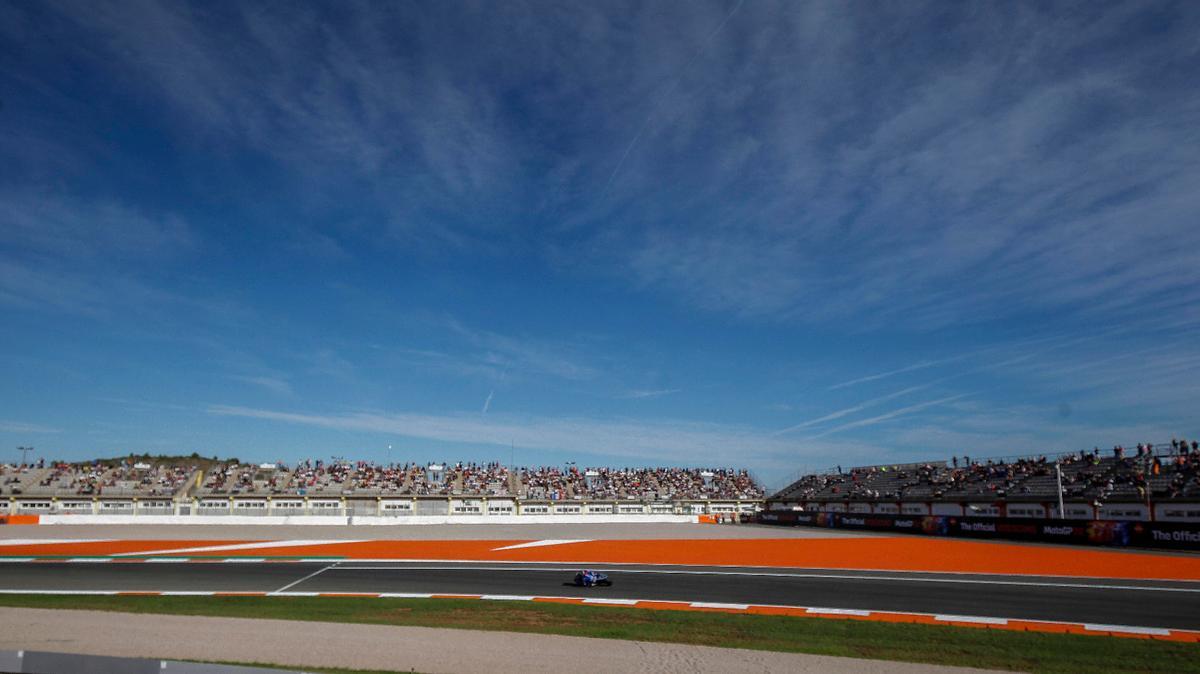 Ambiente entrenamientos Gran Premio Motul