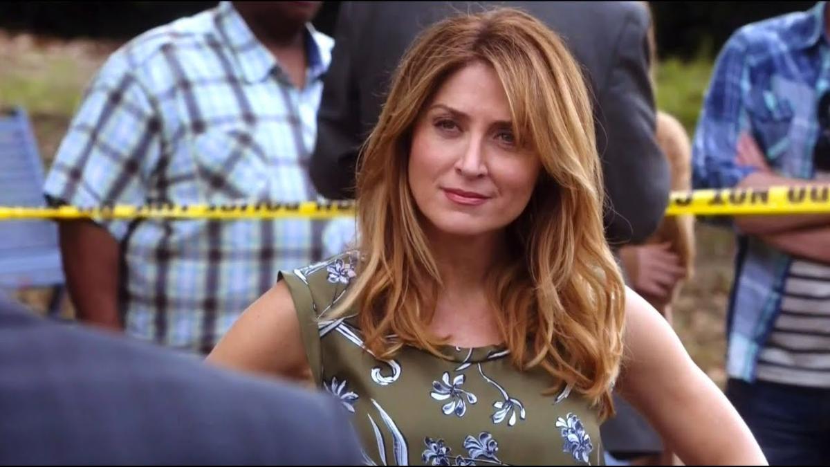 La actriz Sasha Alexander como Maura Isles en 'Rizzoli &Isles'