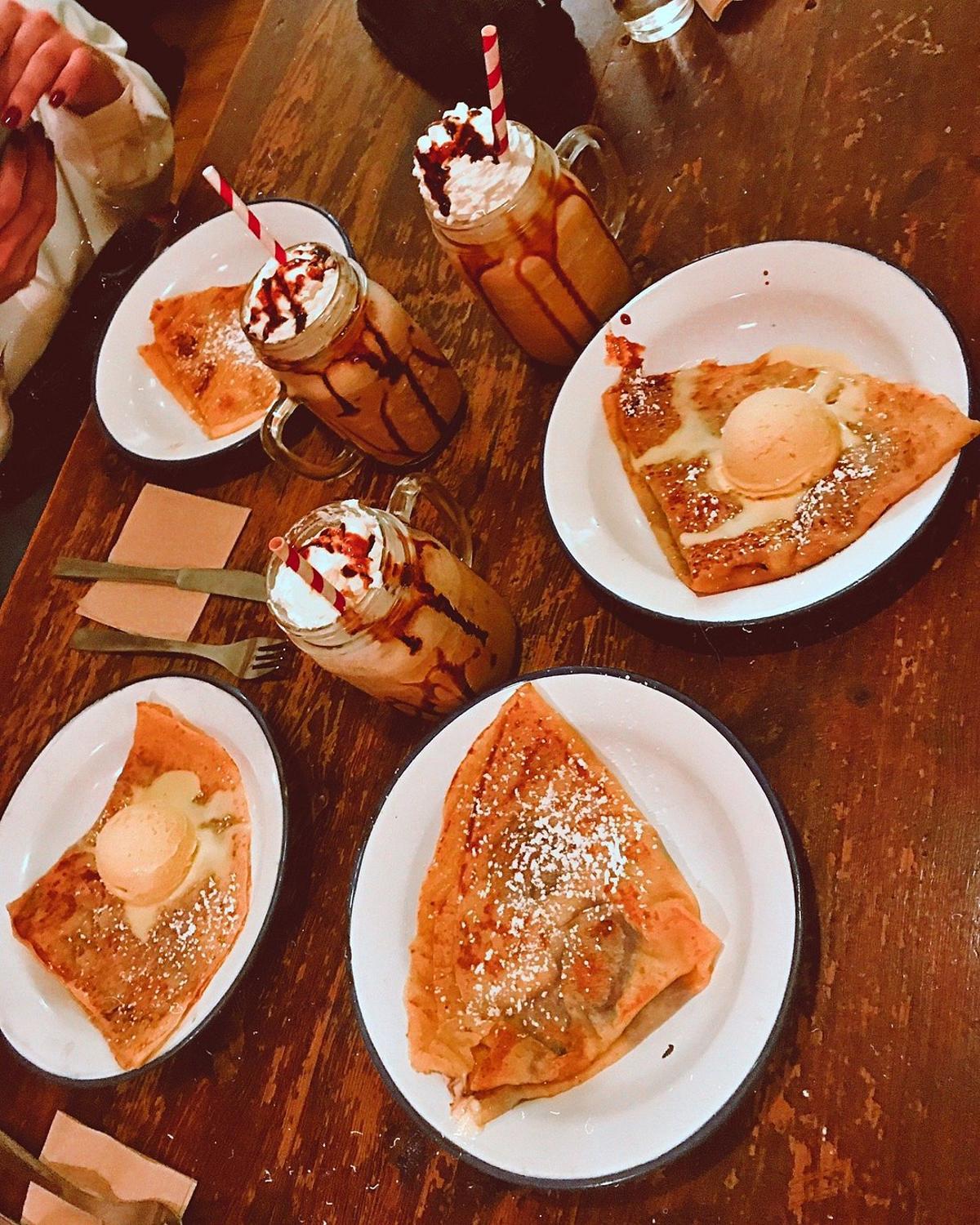 Los crepes de La Rue, la crepería de Paco León