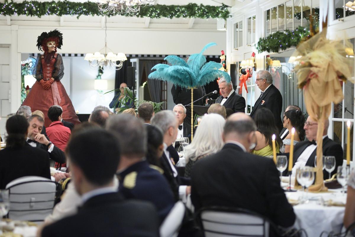 Stan Weytjens abre la gala inspirada en el Carnaval Veneziano