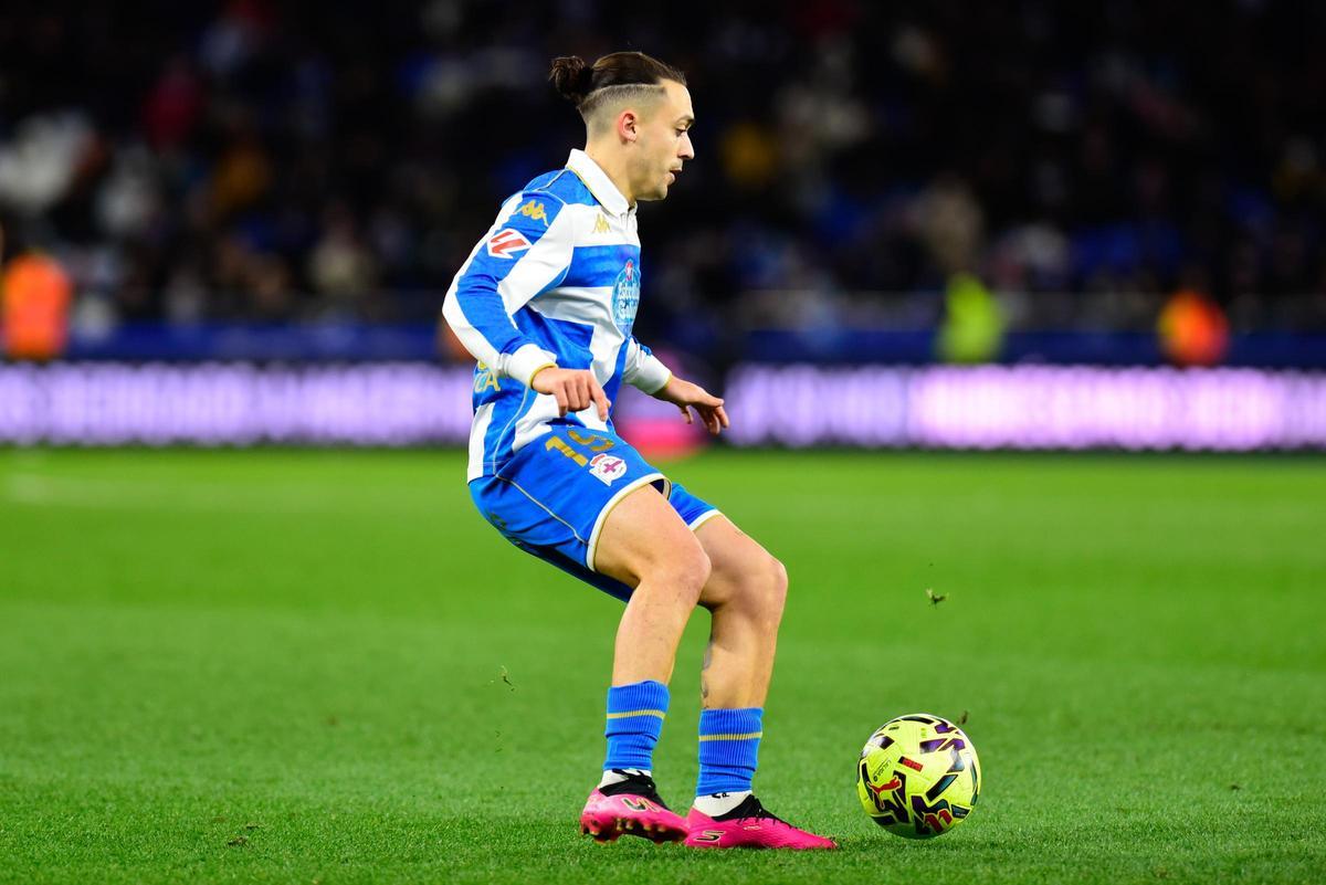 El Dépor estrena 2026 a medias y empata con el Cádiz en Riazor (2-2) El Dépor estrena 2026 a medias y empata con el Cádiz en Riazor (2-2)