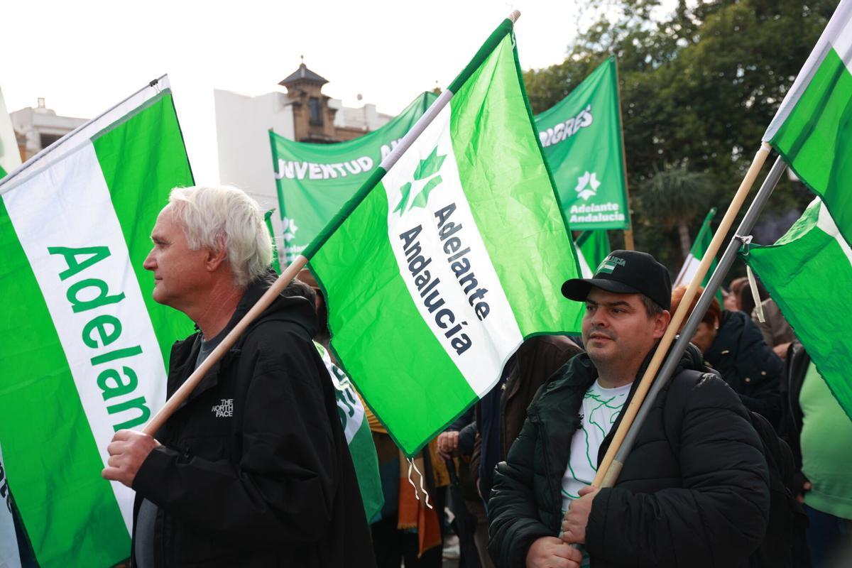 La izquierda sale a la calle para reivindicar el 4 de diciembre como el Día Nacional de Andalucía