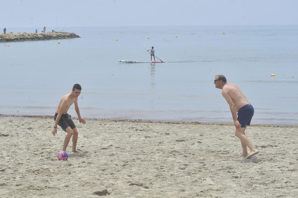 Inicio de la temporada alta en Santa Pola