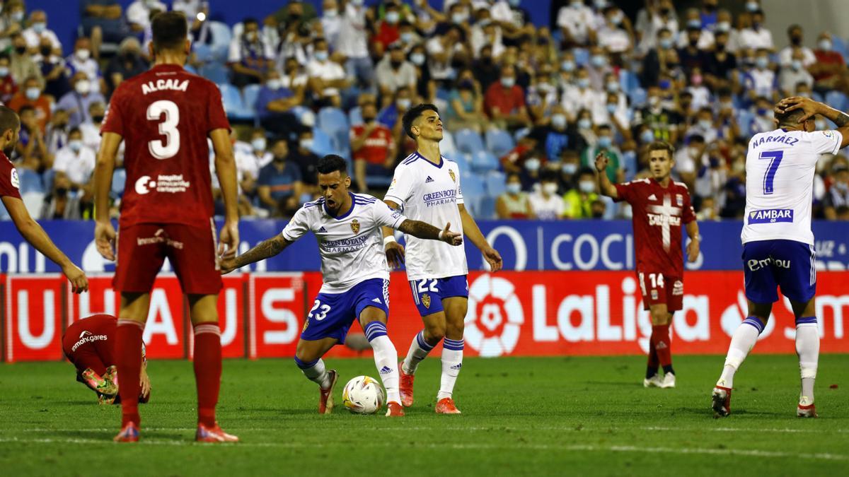 Nano Mesa, Bermejo y Narváez se lamentan durante el partido del pasado lunes ante el Cartagena.