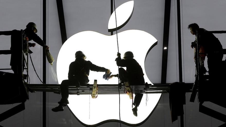 Apple supera los 800.000 millones de dólares de capitalización