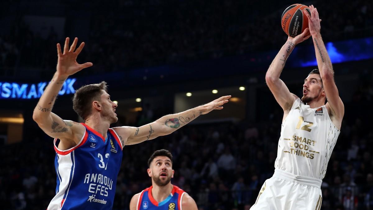 Nando De Colo, en un partido ante Anadolu Efes