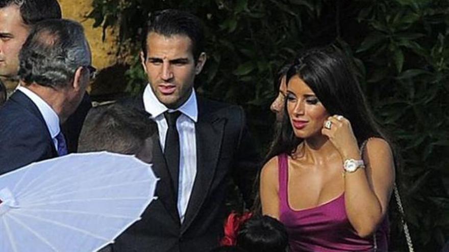 Cesc Fàbregas con Daniella Semaan, en la boda de Iniesta.