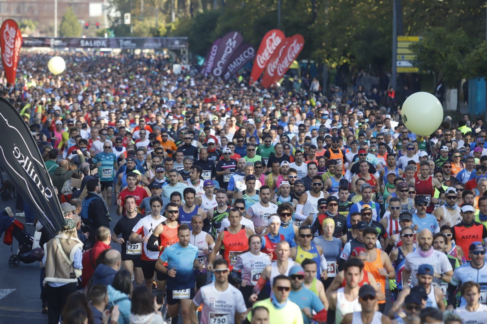 Media Maratón de Córdoba 2023: la carrera, en imágenes