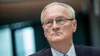 Escándalo en Alemania tras la sospecha de que un exjefe del espionaje vendió secretos de Estado a Azerbaiyán