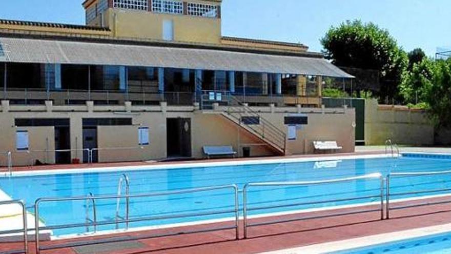 Imatge d&#039;ahir de les piscines del Molí Nou