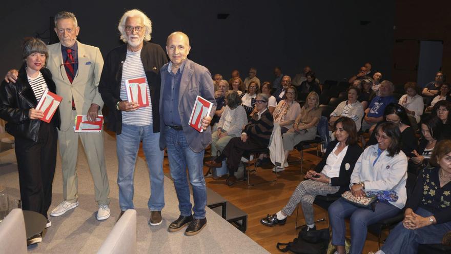 Beiras Cal: «Dende 2014 levo a bandeira republicana na chaqu