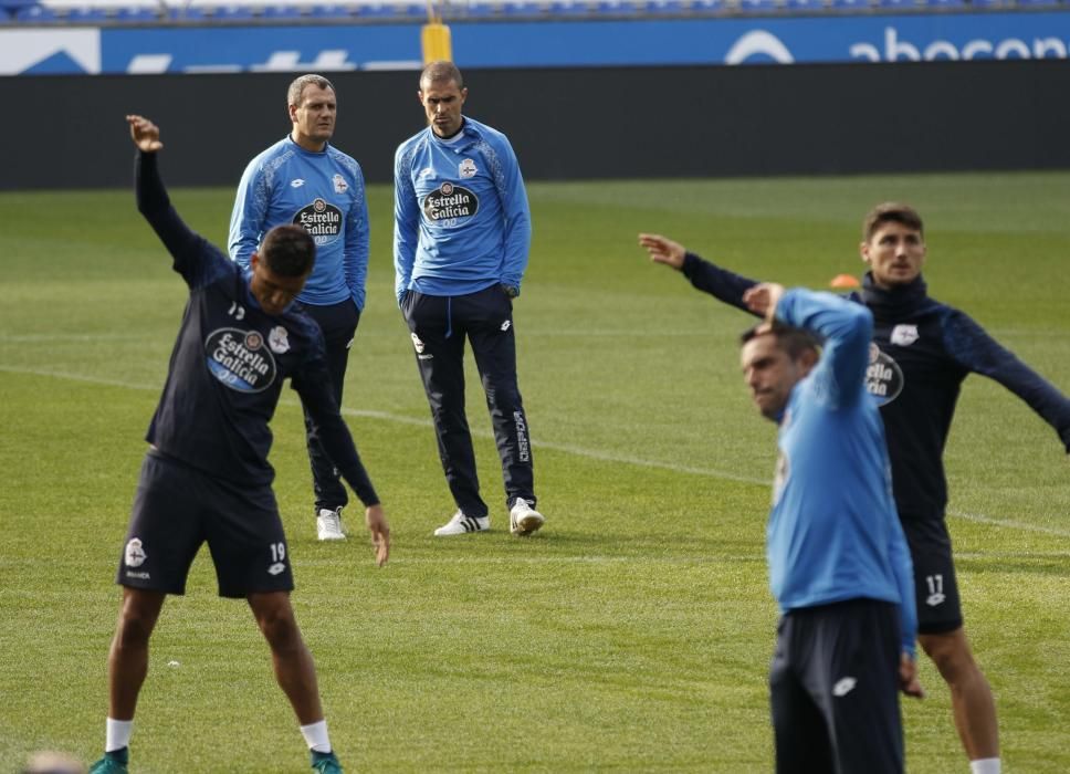 El Dépor prueba el césped de Riazor