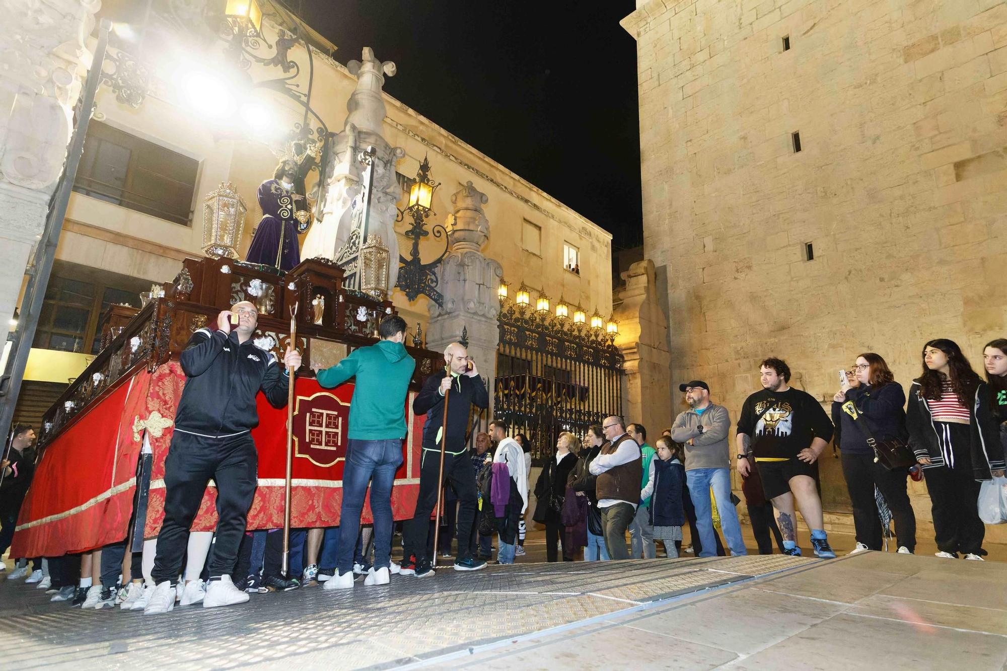 GALERÍA I Los pasos de Semana Santa en Vila-real, en imágenes