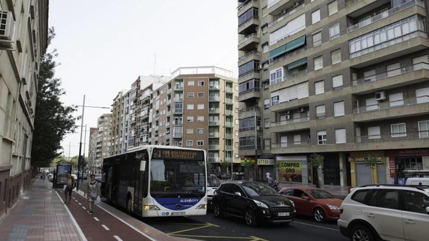 La nueva dársena de autobuses de Capitanes Ripoll.