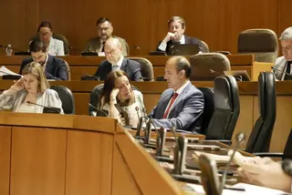 Aragón analiza dónde hay plazas en los colegios para acoger a los 251 menores migrantes