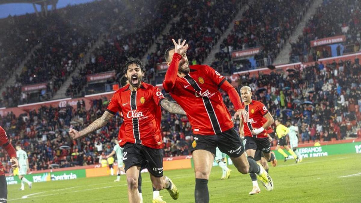 Muriqi celebra su tercer gol ante el Athletic.