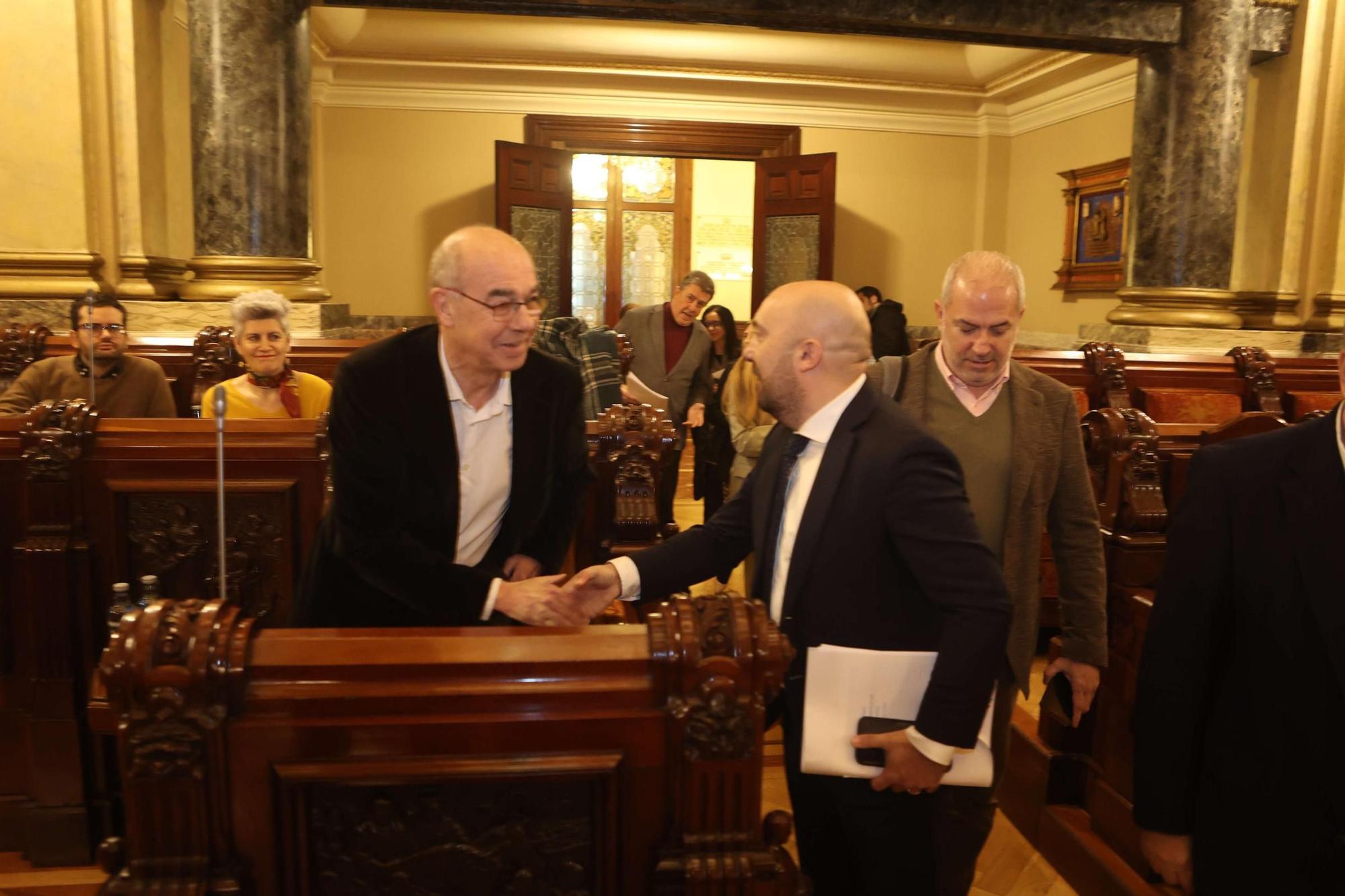 Los presupuestos de A Coruña para 2025 pasan por el pleno municipal