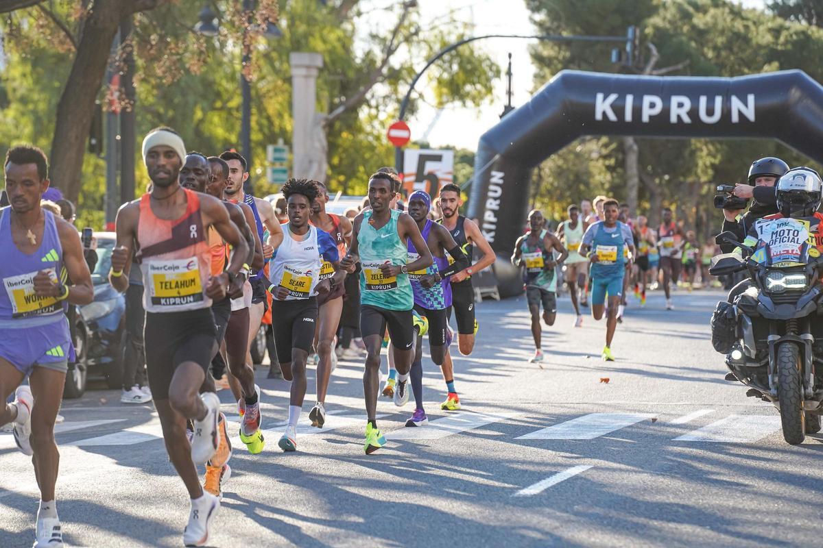El 10K Valencia rompe récords de participación.