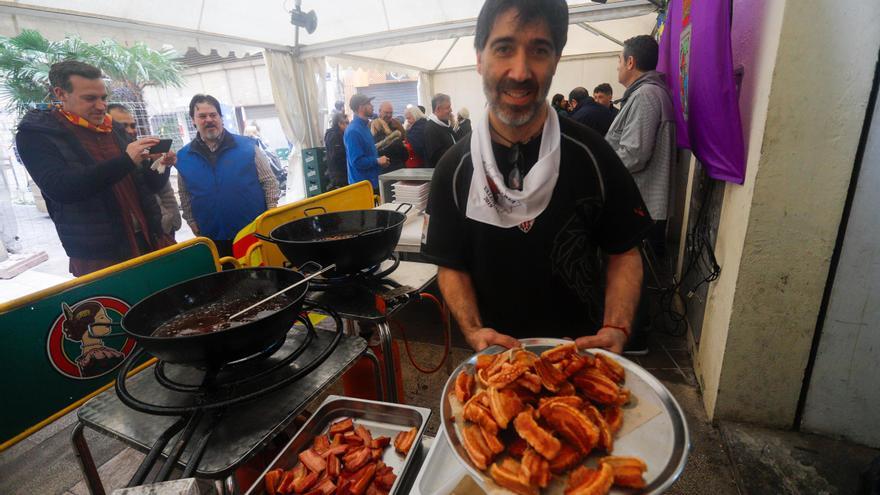 El torrezno se hace hueco en las Fallas