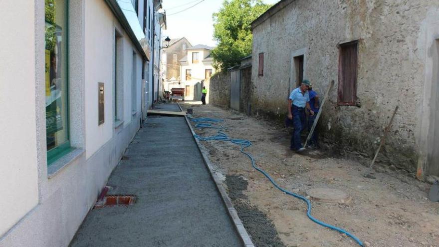 En marcha la obra de mejora de la calle Progreso del centro de Figueras