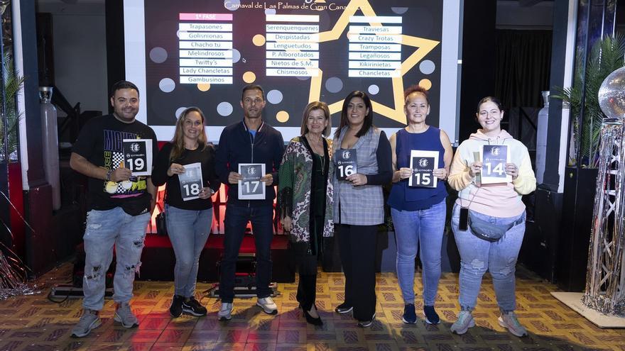 La música disco revive el  Carnaval de siempre en el parque Santa Catalina