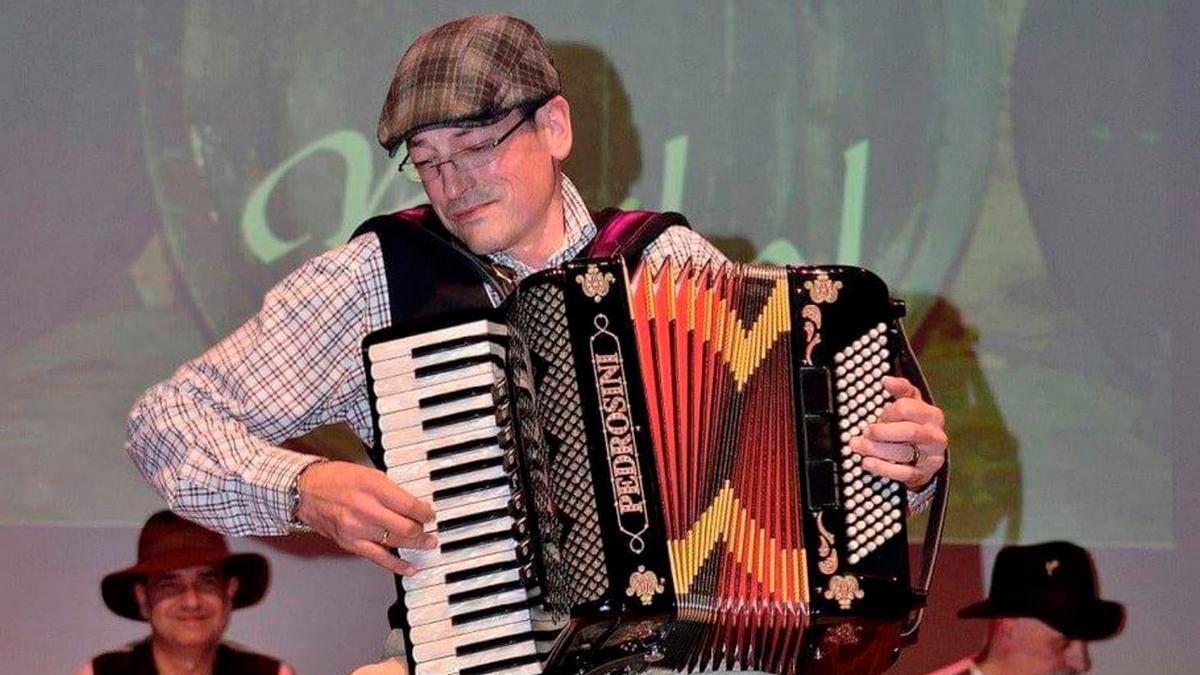 Juan Ruibal, nunha das súas actuacións.