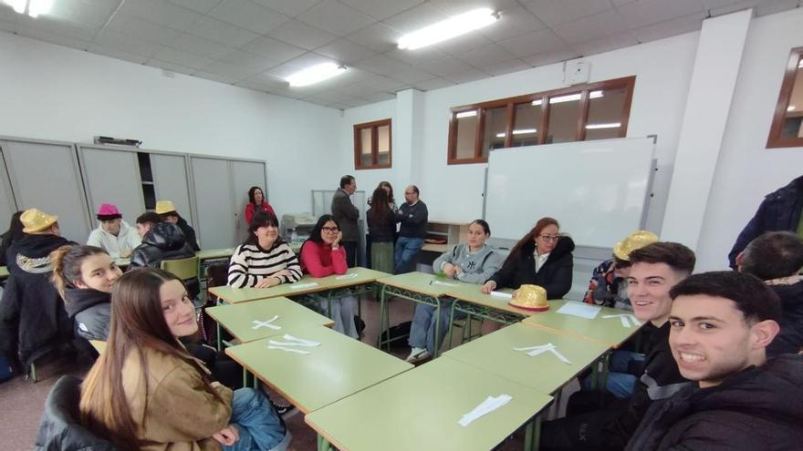 Comunicación, trabajo en equipo, liderazgo... las "habilidades blandas" que buscan las empresas (y que se enseñan a más de 400 alumnos de estos cinco centros de FP de Asturias)