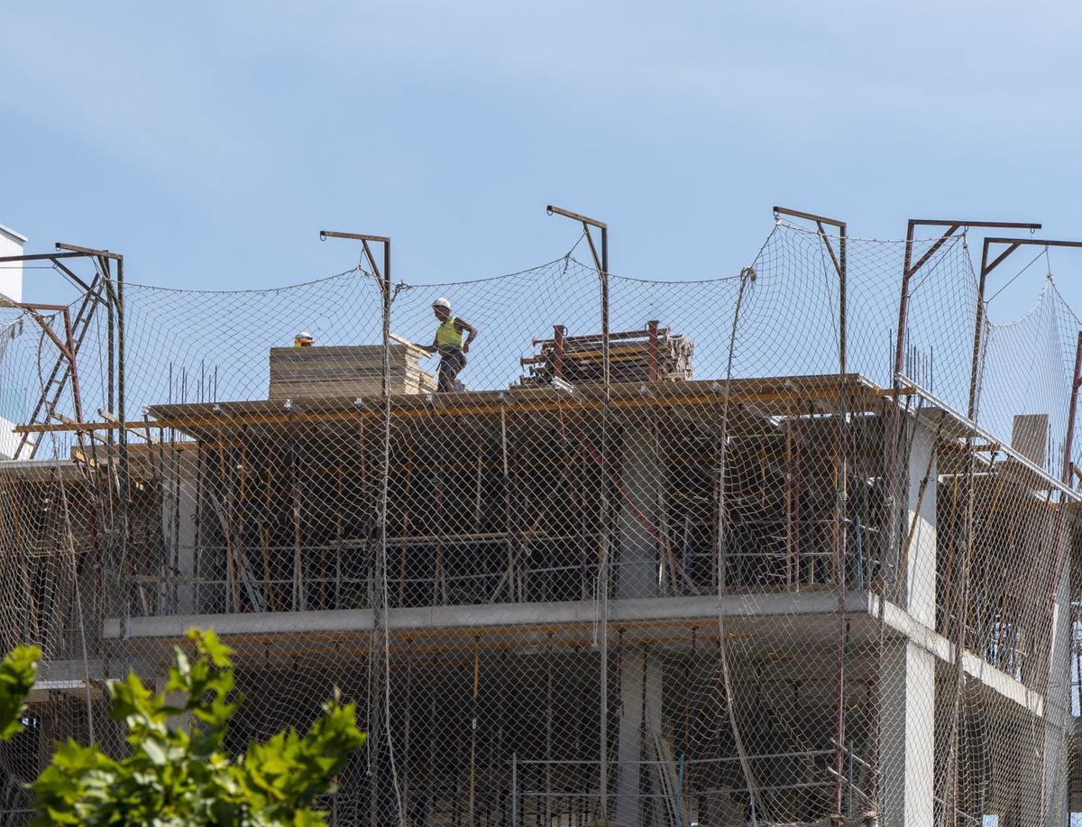 La construcció de pisos cau fins al segon pitjor registre en cinc anys