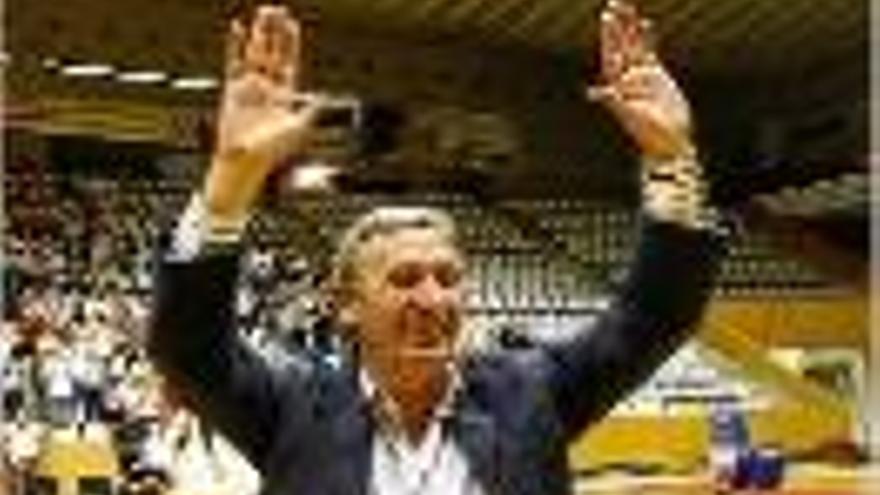 Svetislav Pesic està a la llista de candidats a rellevar Pascual