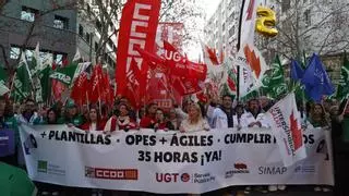 Huelga médica en València en pleno colapso por la gripe