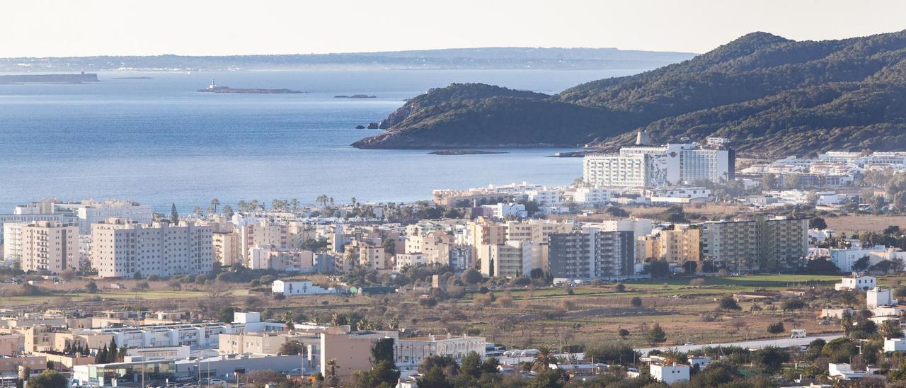 Viviendas en la zona de Platja d&#039;en Bossa. Vicent Marí