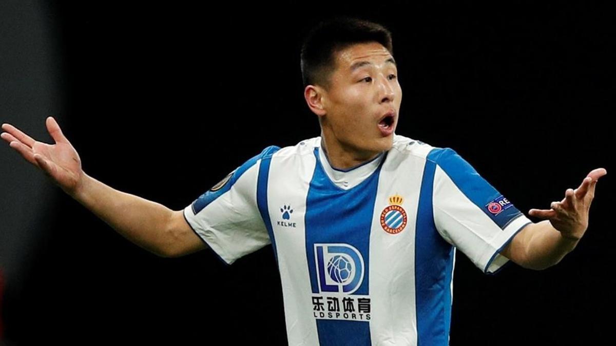 El Espanyol de Wu Lei corre peligro de descender si no se vuelve a jugar.