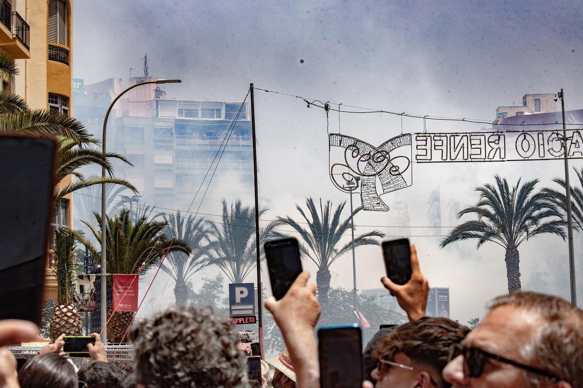 Segundo día de mascletá, pirotecnia Reyes Martí