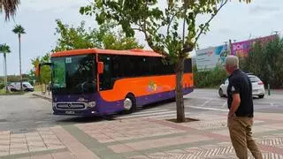 Trasladan a un polideportivo municipal a 130 menores en el campamento de la Victòria con motivo del temporal
