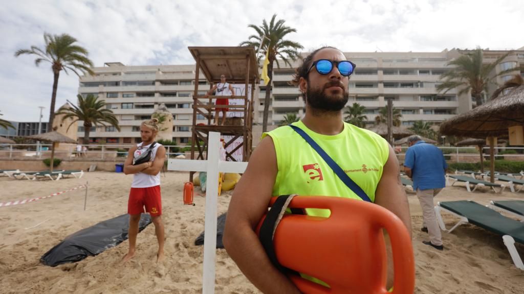 Huelga de socorristas en las playas de Palma