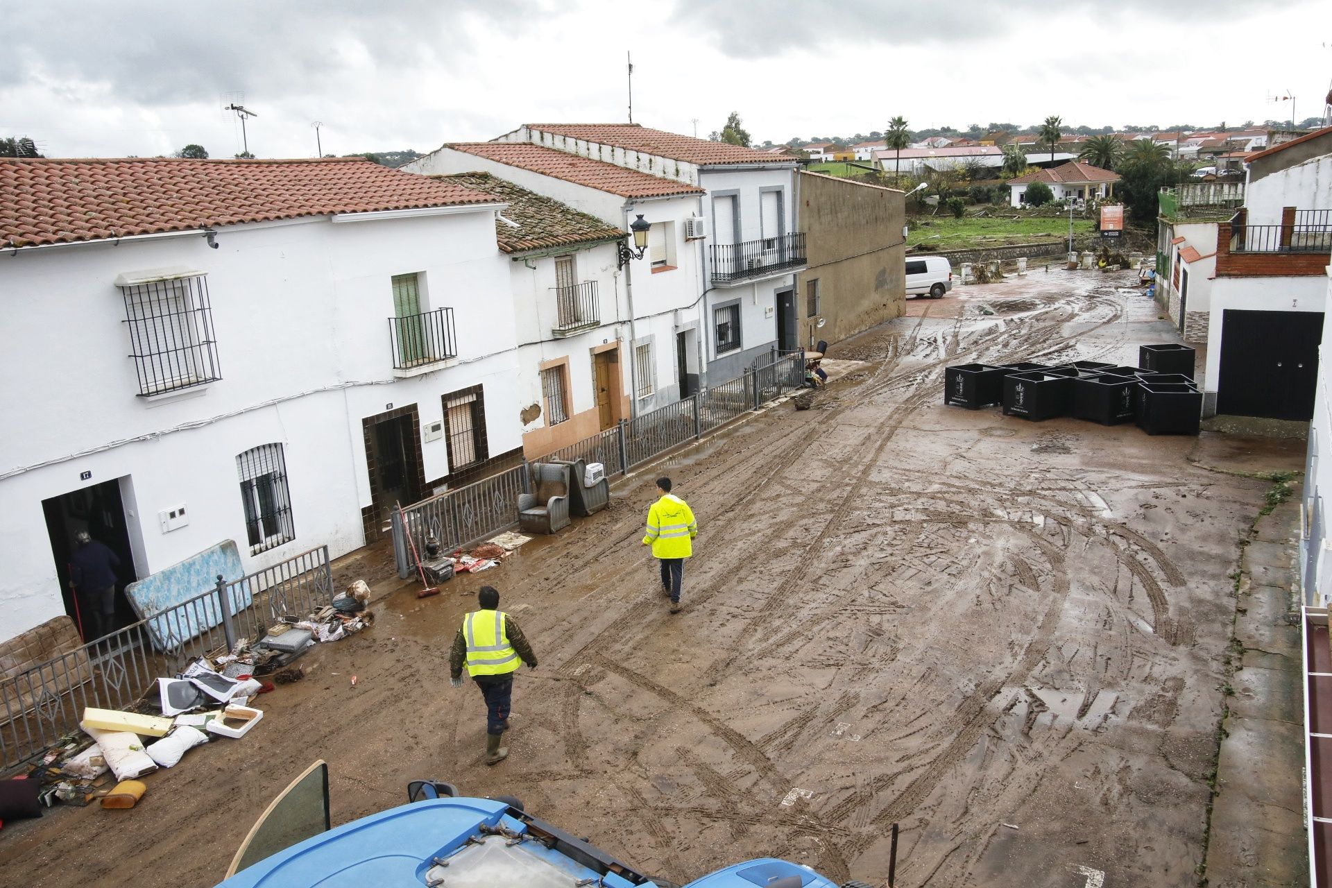 FOTOS | La Roca de la Sierra, el día después