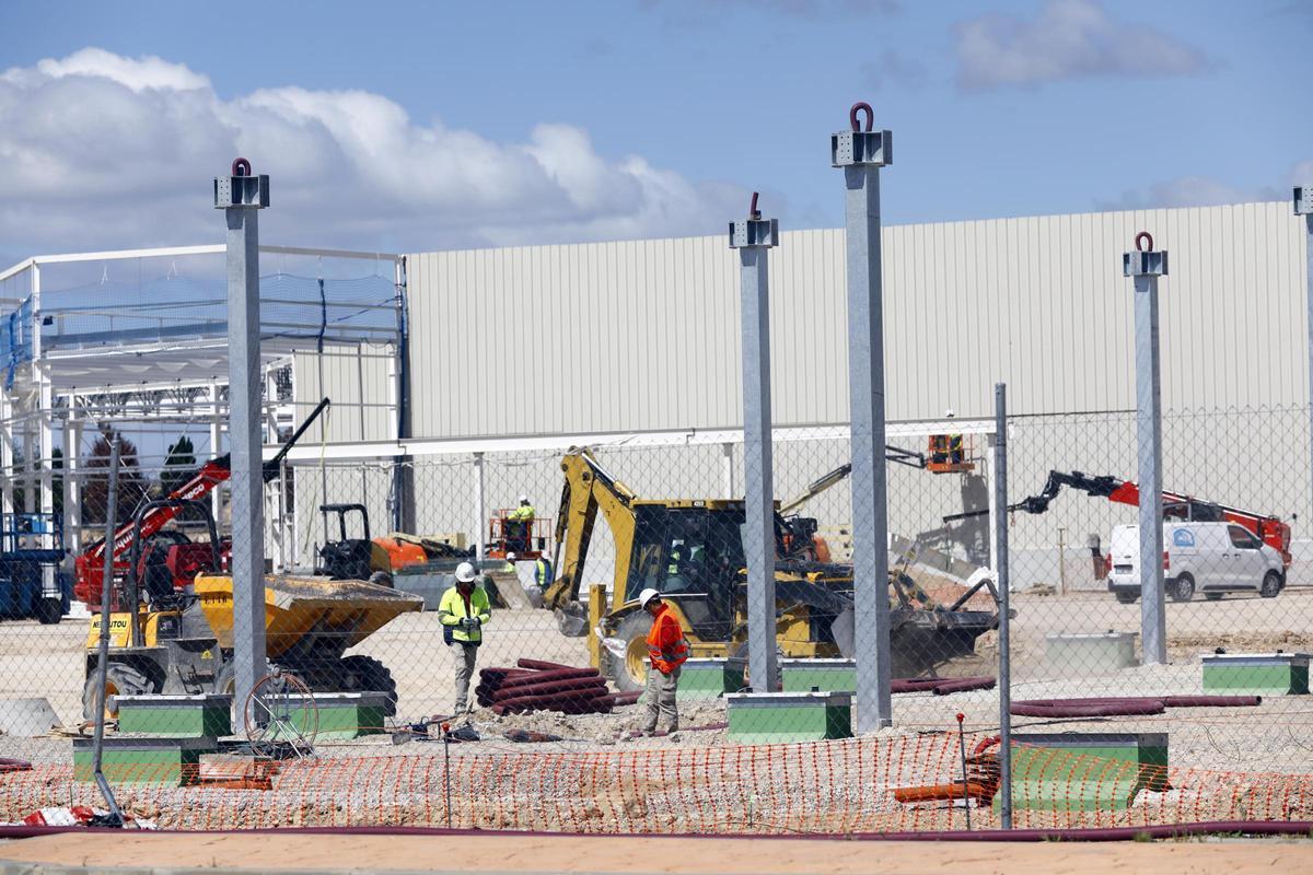 Así van las obras de Costco en Plaza Así van las obras de Costco en Plaza
