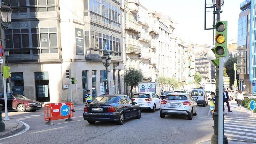 El PP de Vigo acusa a Abel Caballero de «faltar a la verdad» con el proyecto de las ZBE: «Sí se va a multar»