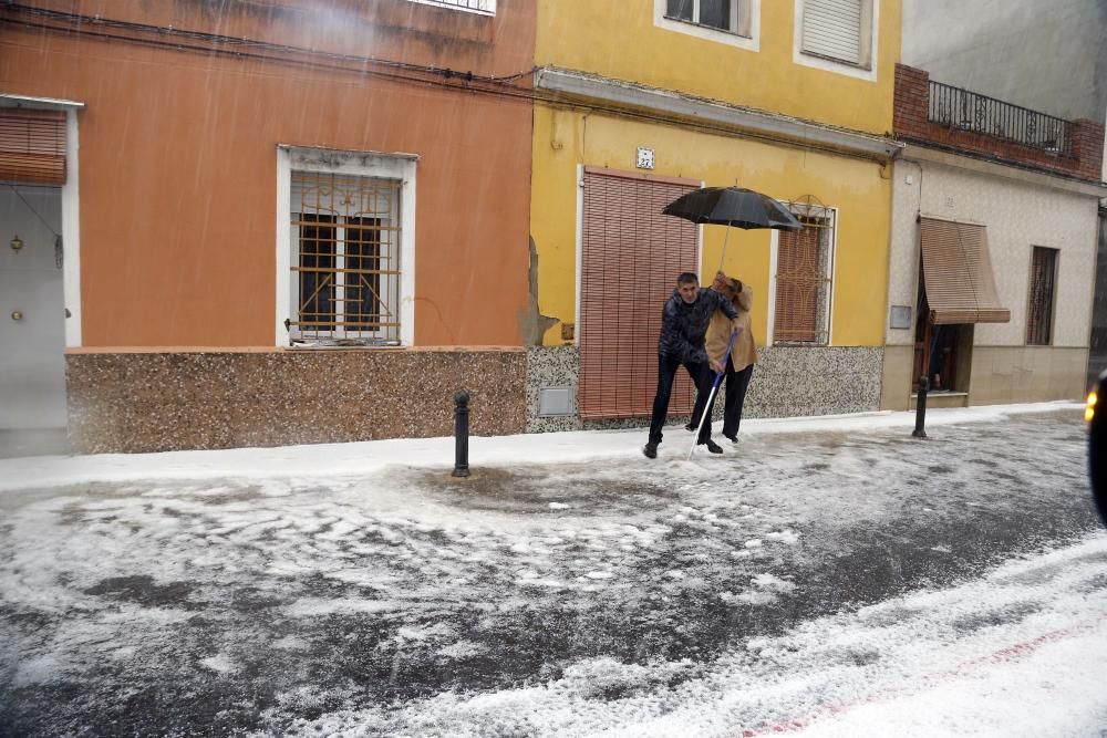 La Ribera cubierta de granizo