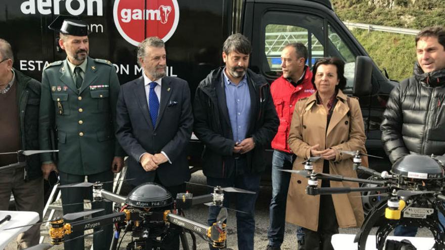 Presentación de la campaña contra el furtivismo del percebe.