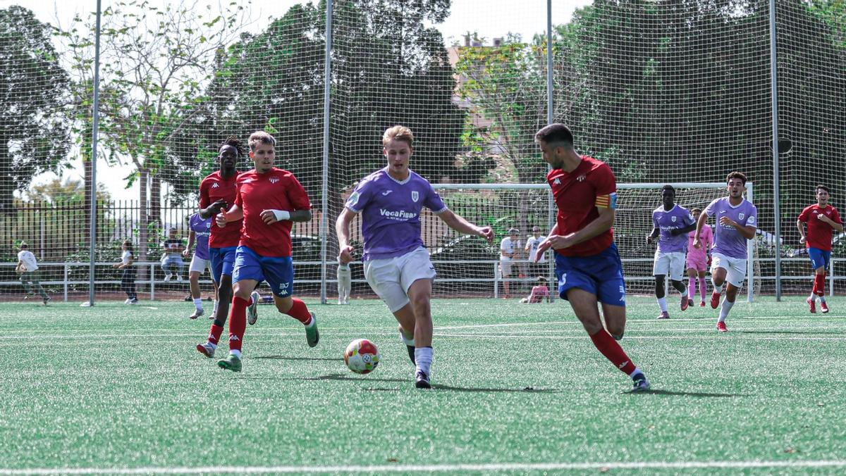 Acción de un partido de la presente temporada.