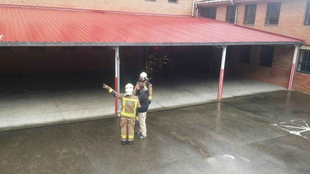 Incendio en el Colegio de Tudela Veguín