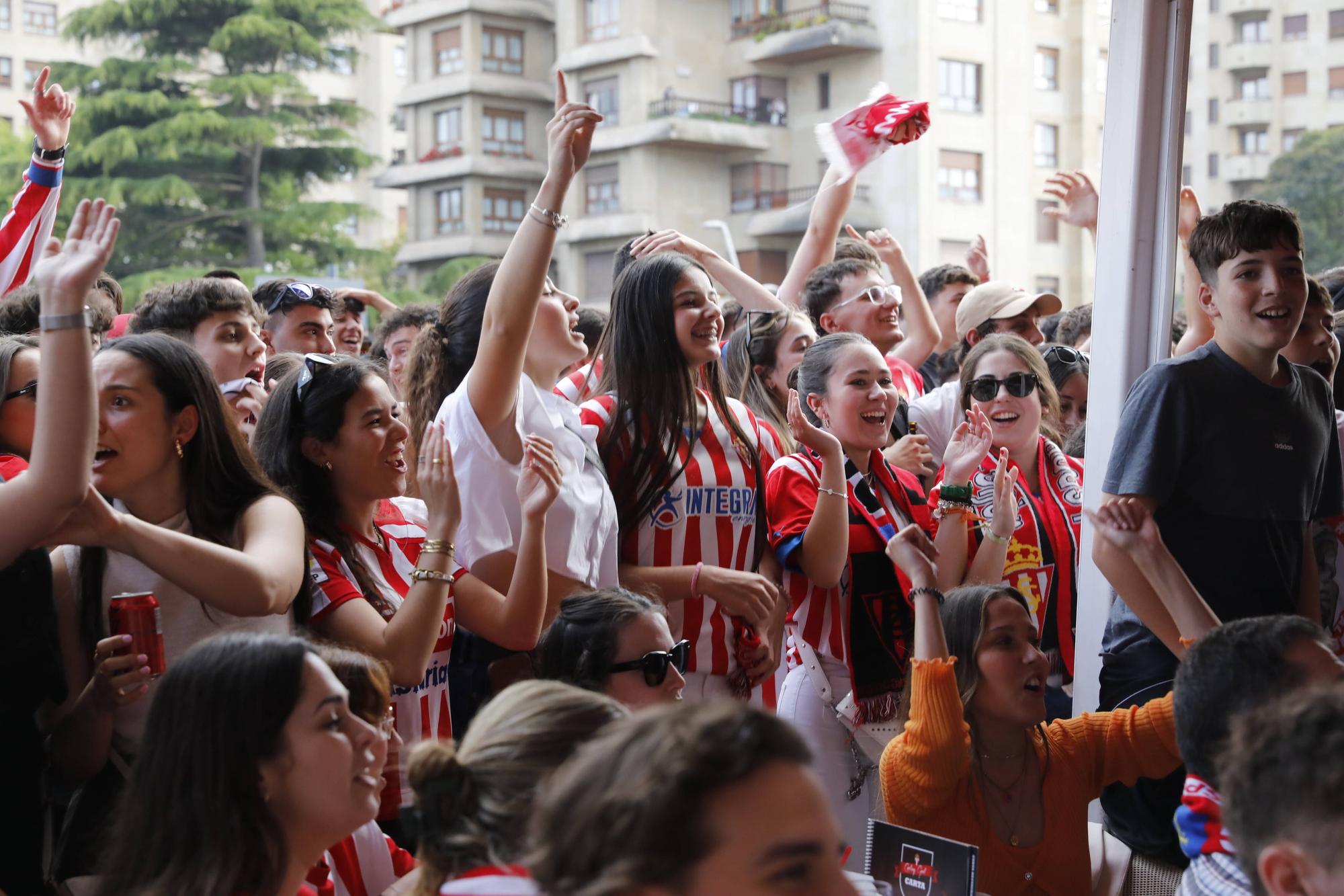 EN IMÁGENES: Gijón vibra con la clasificación del Sporting al play-off