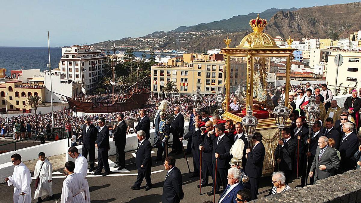 Bajada de la Virgen La Palma.