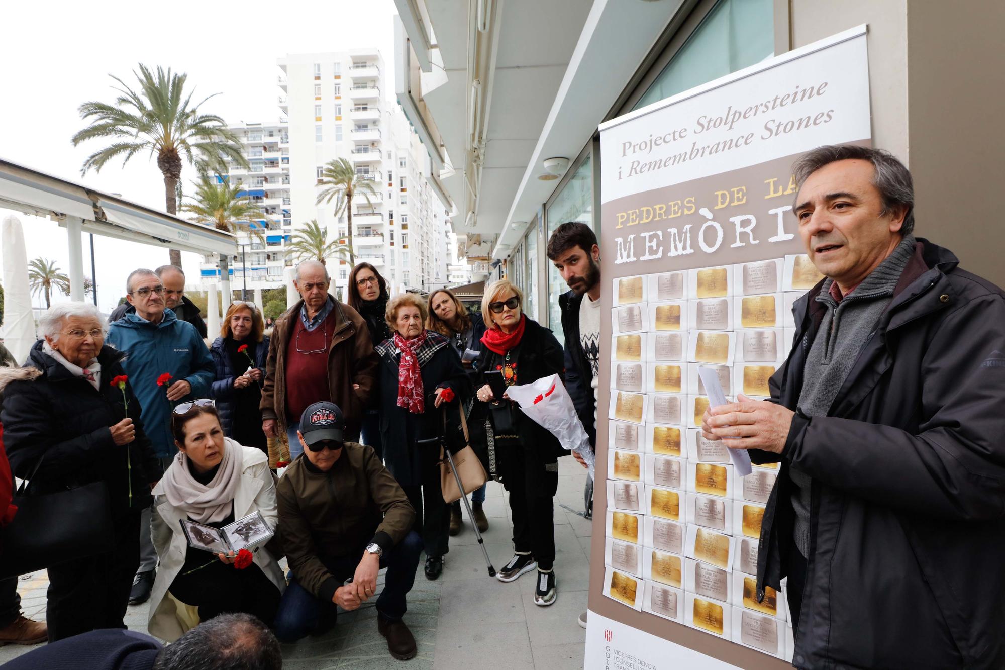 Galería de imágenes de los recuerdos de los asesinados por los fascistas en Ibiza