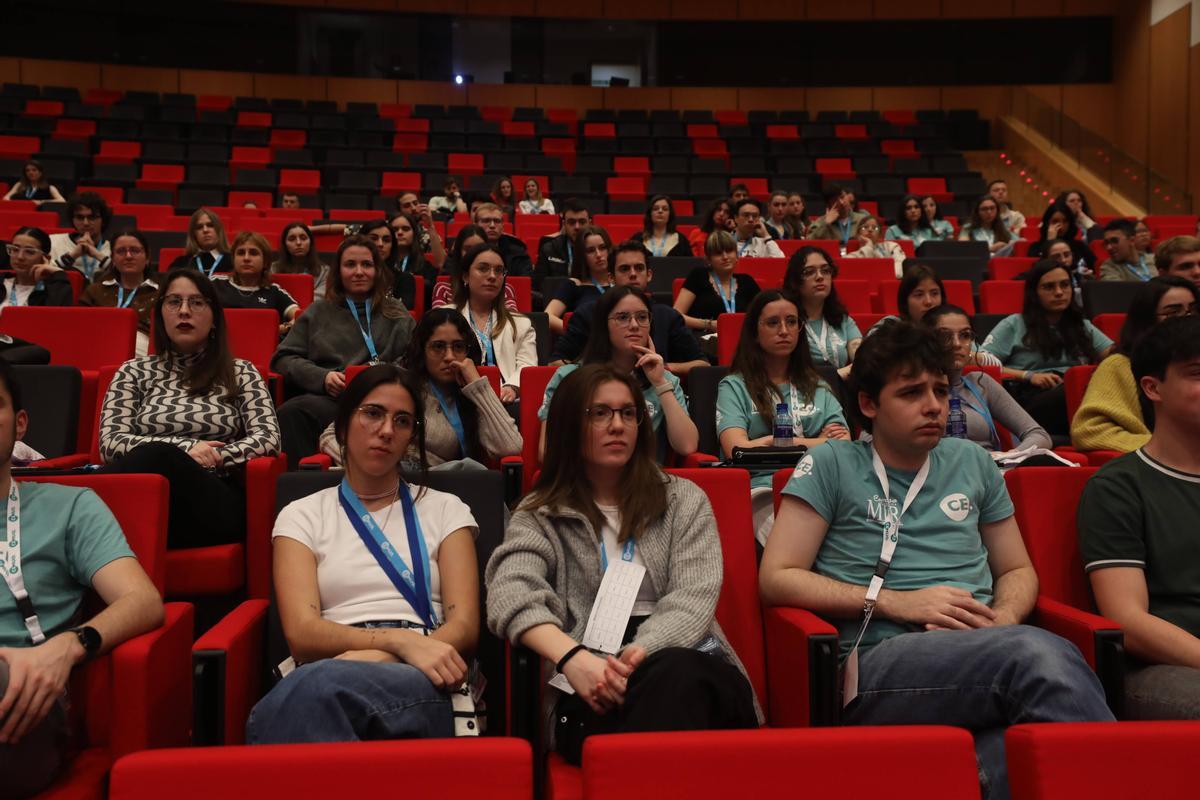 Haremos dos cosas: enfermedades raras y congreso de estudiantes de Medicina.